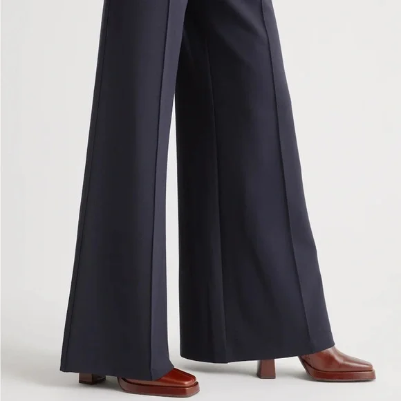 Quince NWT Ultra-Stretch Ponte Super Wide Leg Pants Navy- 31” inseam - Picture 3 of 8